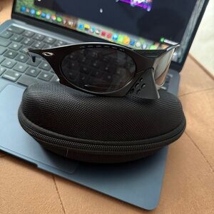 Oakley Glossy Black Sunglasses with Case
